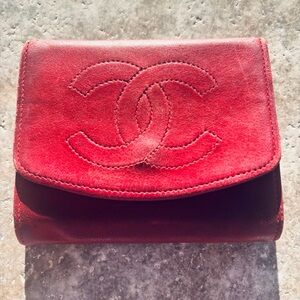 CHANEL Vibrant Red Leather Wallet